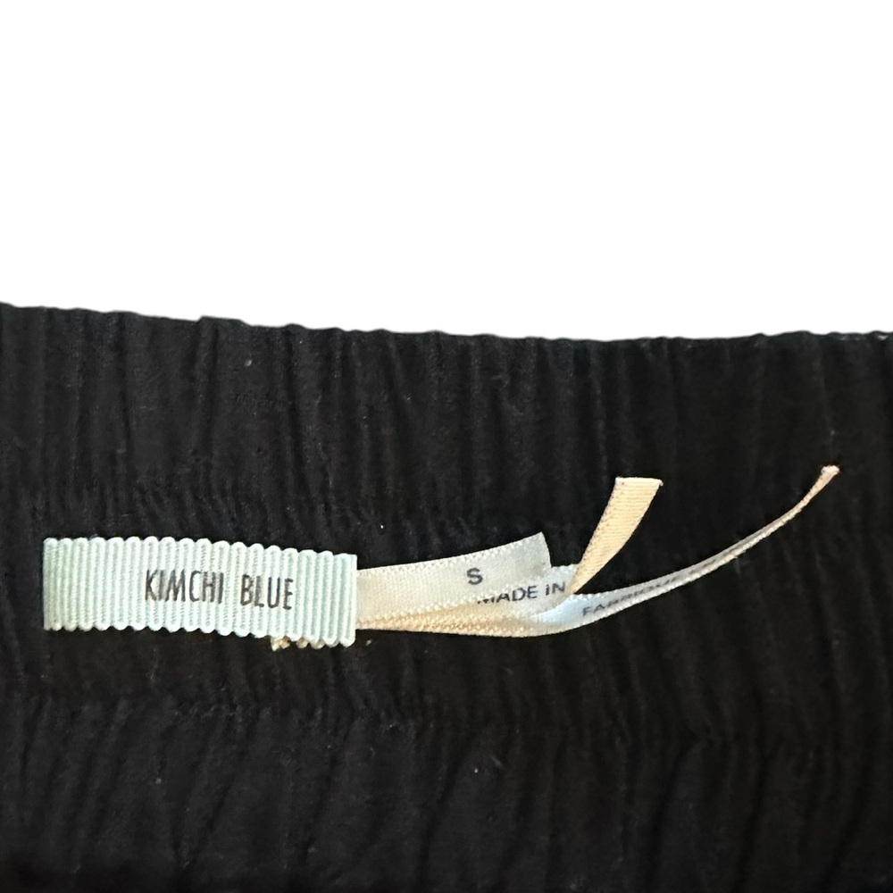 UO High Waisted Black Mini Skater Skirt in size small - Picture 4 of 7